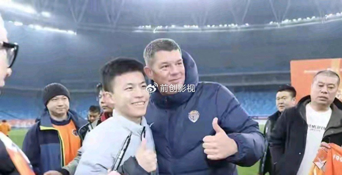 开云APP下载-别光喊青训！这外教真敢让17岁小孩踢中超，结果呢？|米兰-里斯蒂奇|青岛海牛|梅州客家|魏祥鑫|教练_新浪体育_新浪新闻